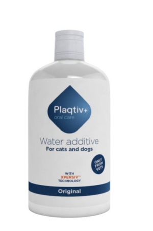 bottle of plaqtiv+ water additive for cats and dogs